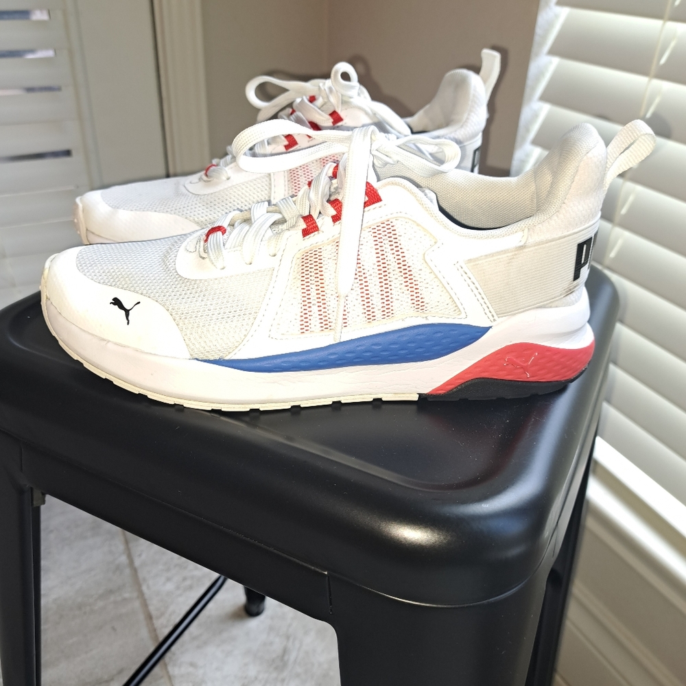 Youth sneaker, purchased for a woman